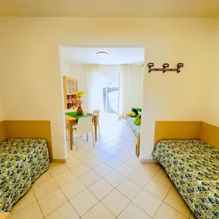 Apartment Modern And Spacious In *